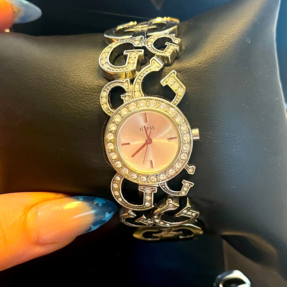 Women’s Y2K Guess Watch, W/ Bling, EUC